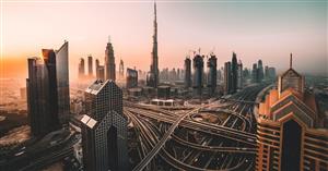 Emirati Arabi Uniti: nuova legge sulle agenzie commerciali